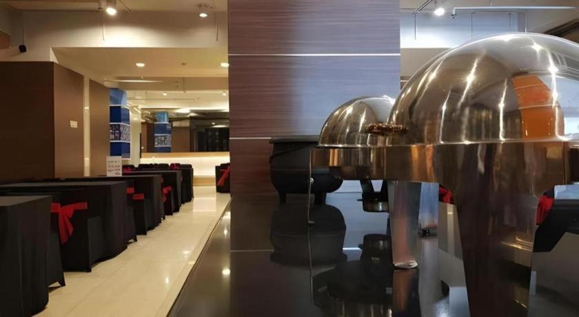 U Stay Hotel Mangga Besar Jakarta Kültér fotó